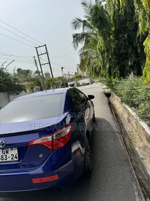 Toyota Corolla S 4dr Sedan (1.8L 4cyl CVT) 2015 Blue