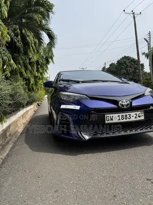 Toyota Corolla S 4dr Sedan (1.8L 4cyl CVT) 2015 Blue