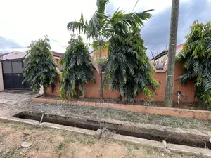 3bdrm Maisonette in De Praise, Boi for sale