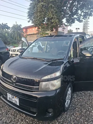 Toyota Voxy for Rent