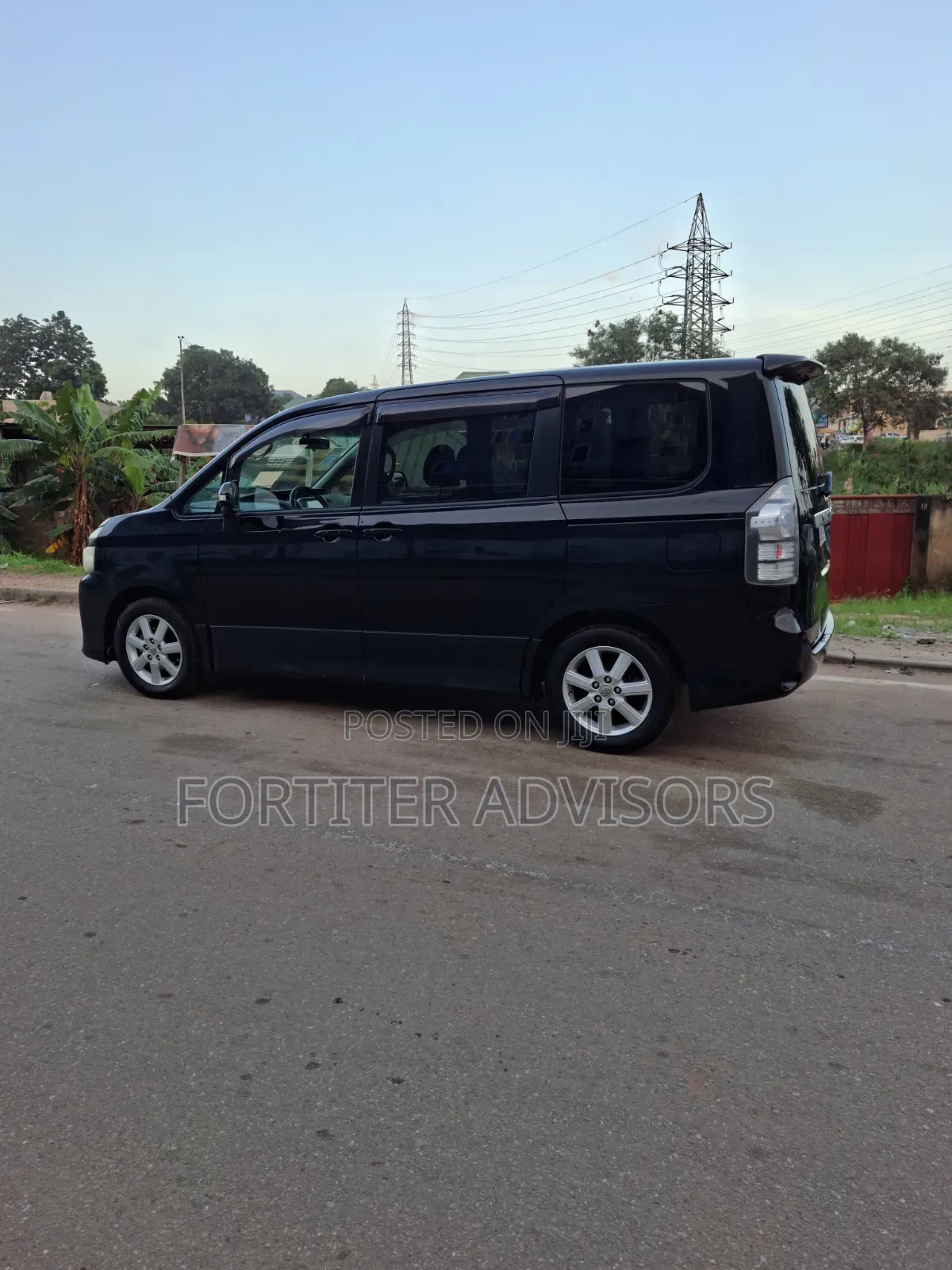Toyota Voxy for Rent