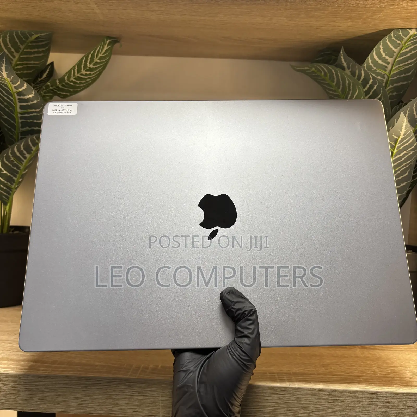 Laptop Apple MacBook Pro 2021 M1 16GB Apple M1 Pro SSD 512GB