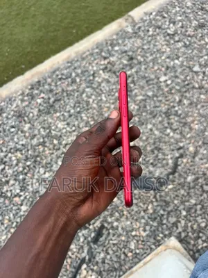 Apple iPhone 11 128 GB Red
