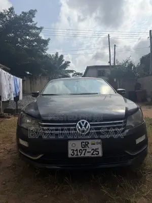 Volkswagen Passat SE 4dr Sedan (1.8L 4cyl Turbo 6A) 2015 Black