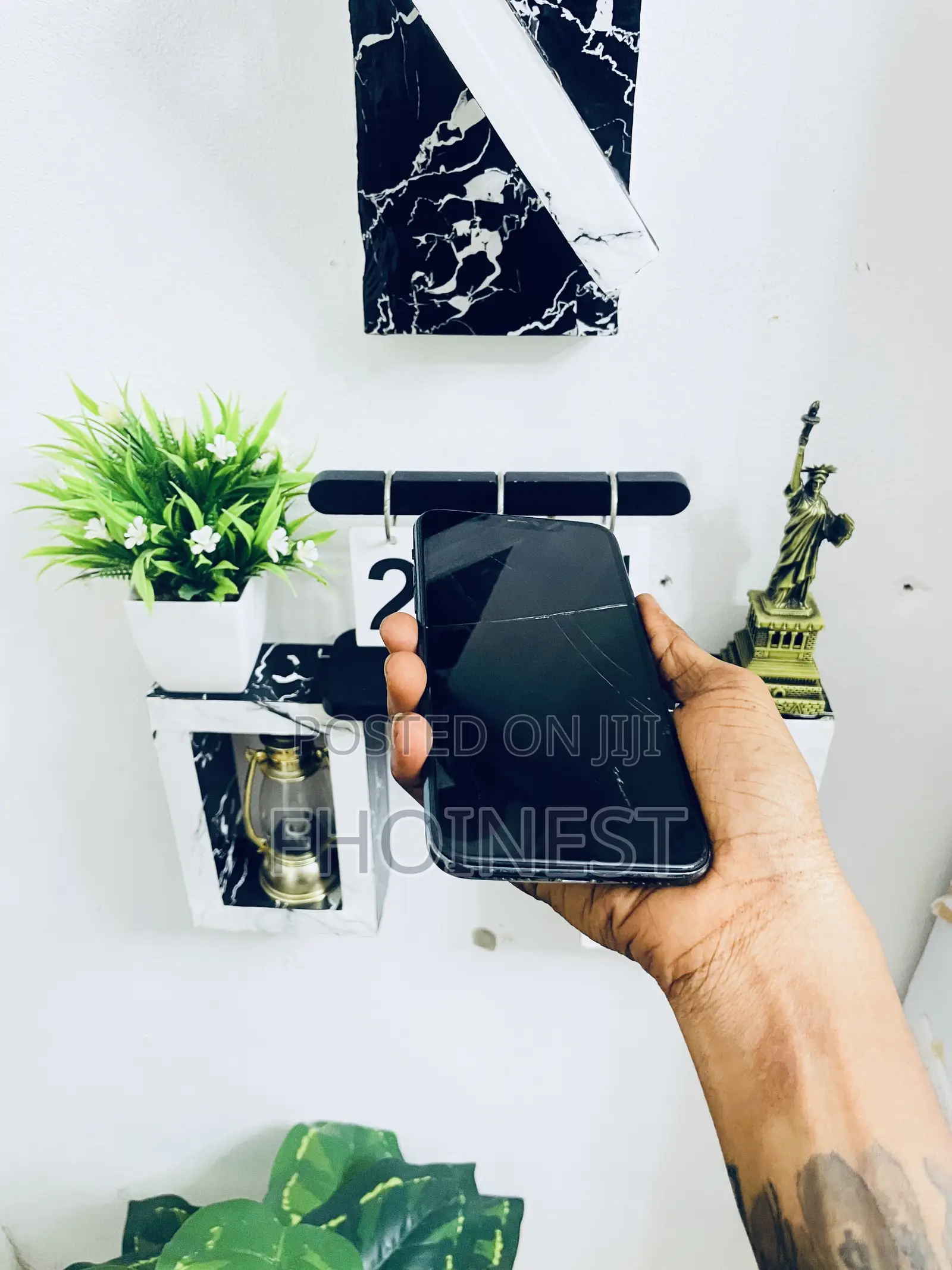 Apple iPhone 11 Pro Max 64 GB Green