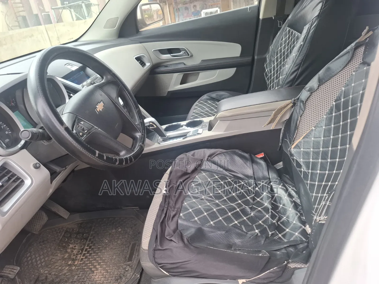 Chevrolet Equinox 2010 White