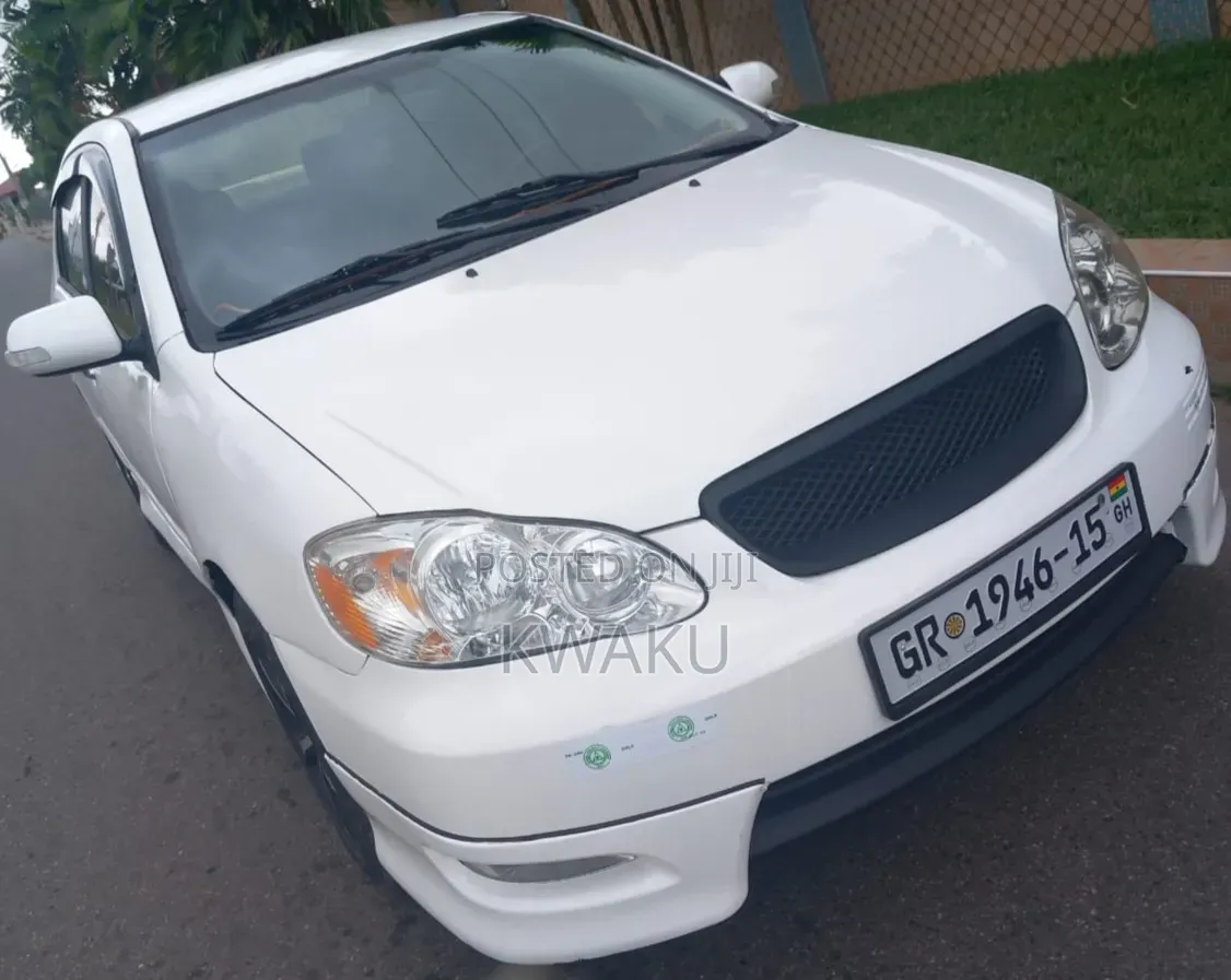Toyota Corolla 2007 White