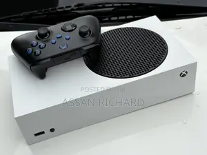 Xbox Series S Available on the Low Price.