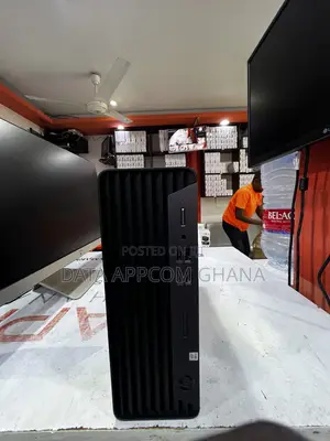 New Desktop Computer HP ProDesk 400 8GB Intel Core i5 SSD 256GB