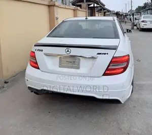 Mercedes-Benz C250 2013 White