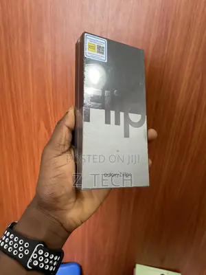 New Samsung Galaxy Z Flip4 512 GB Black