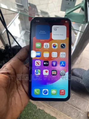 Apple iPhone 11 64 GB Black