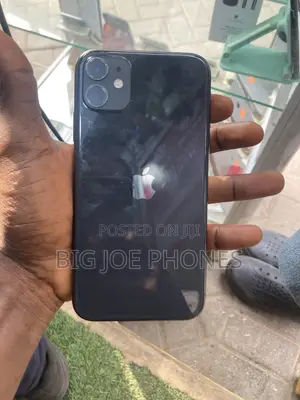 Apple iPhone 11 64 GB Black