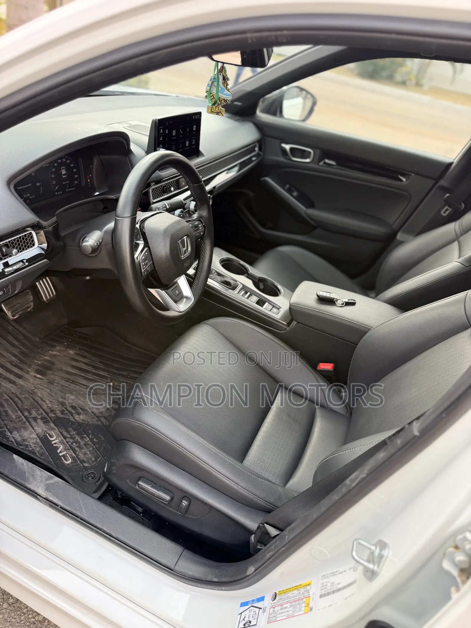 Honda Civic 2025 White