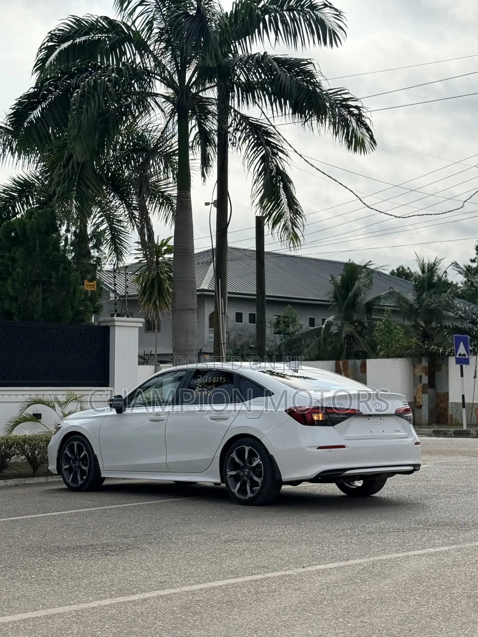 Honda Civic 2025 White