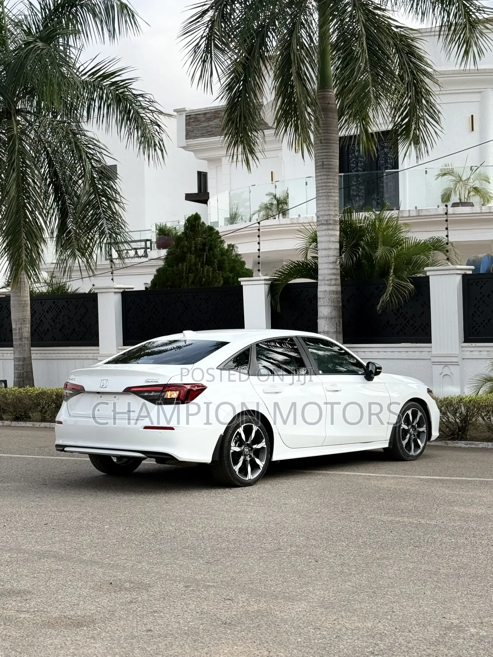 Honda Civic 2025 White