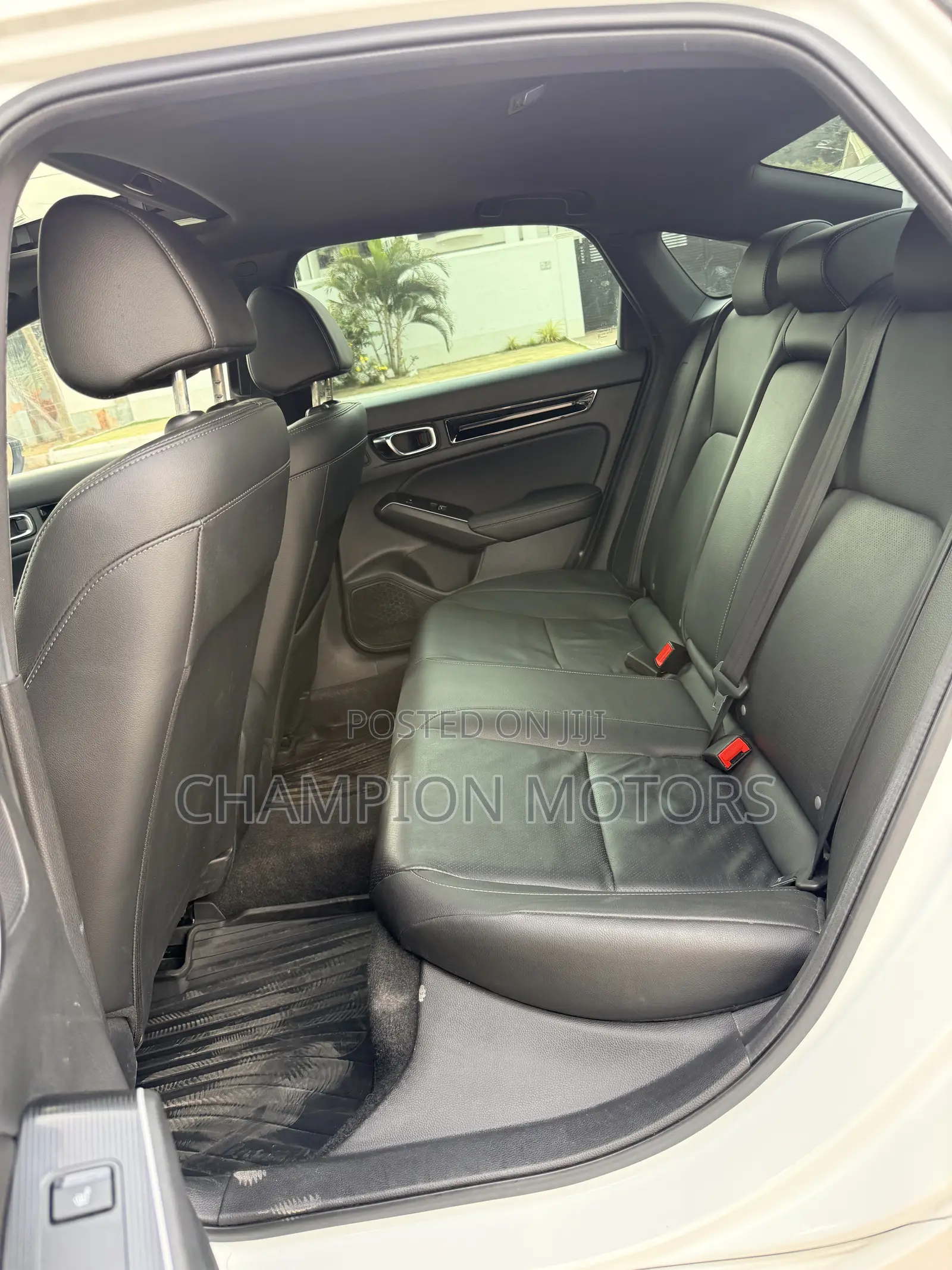 Honda Civic 2025 White