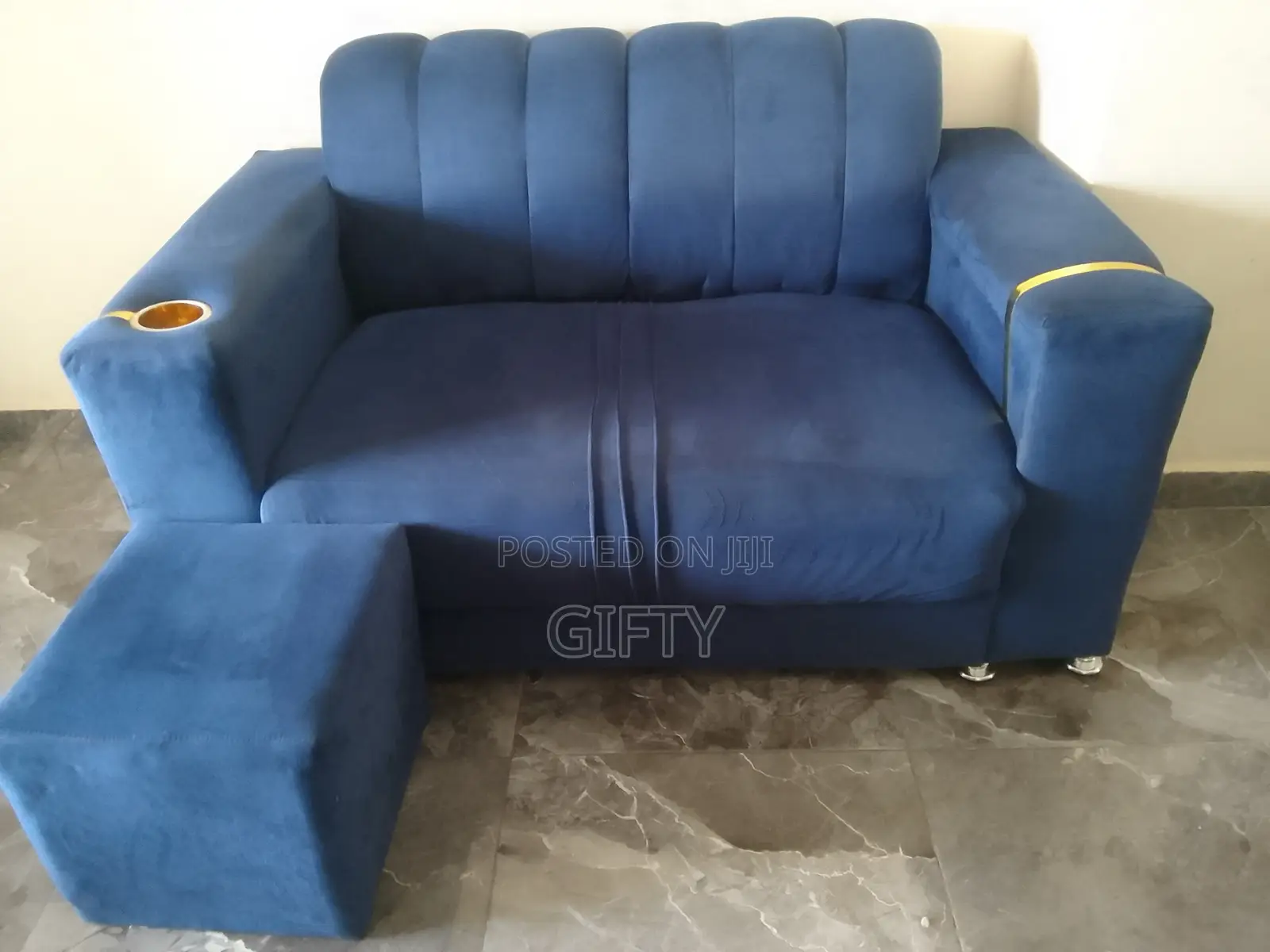 Beautiful 2 in One Sofa With Stool for Sale