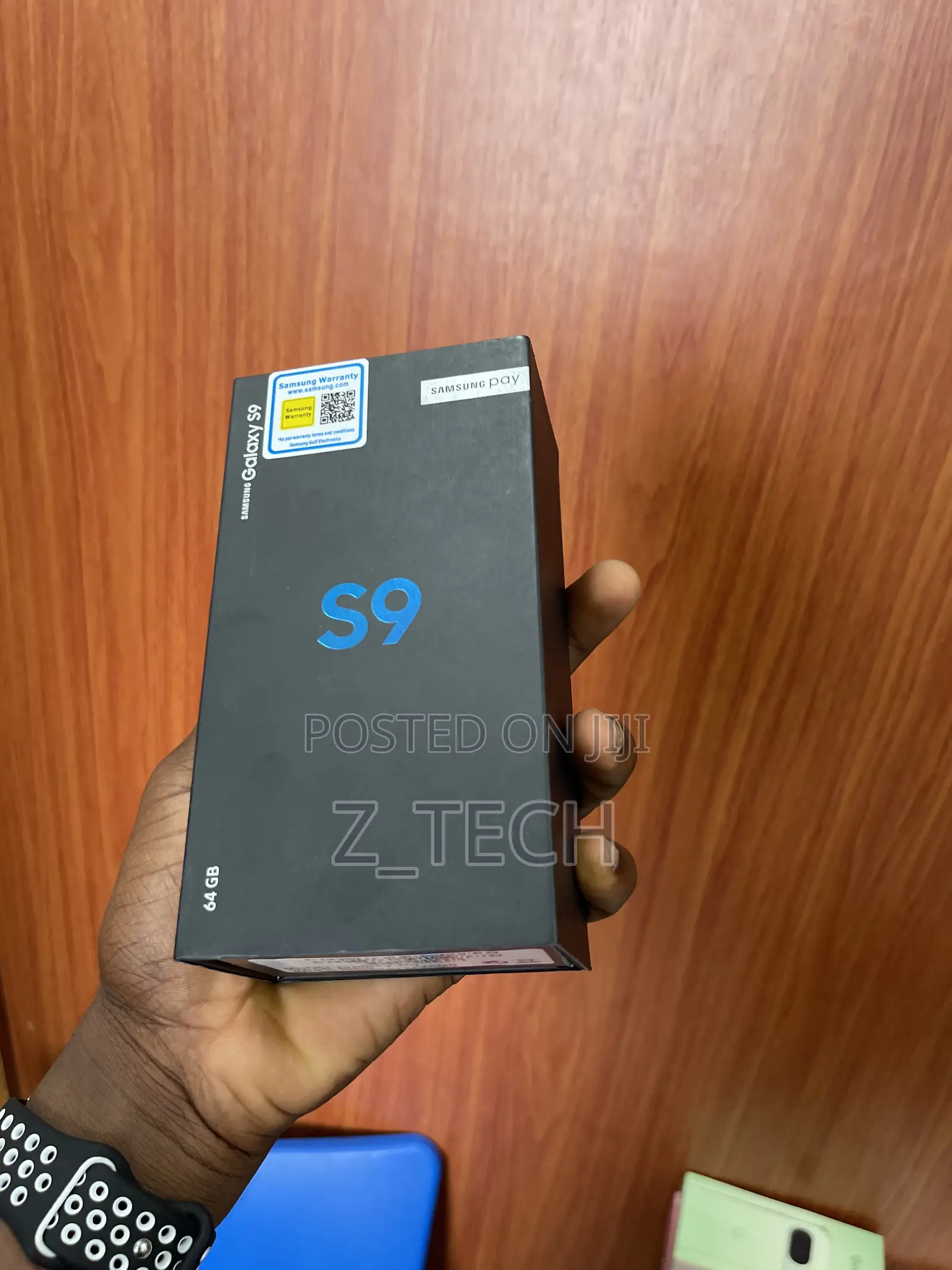 New Samsung Galaxy S9 64 GB Black