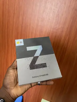 New Samsung Galaxy Z Fold 3 256 GB Black