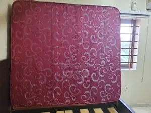 Beds, Mattress, Side Tables, Lamps-Relocation Sale