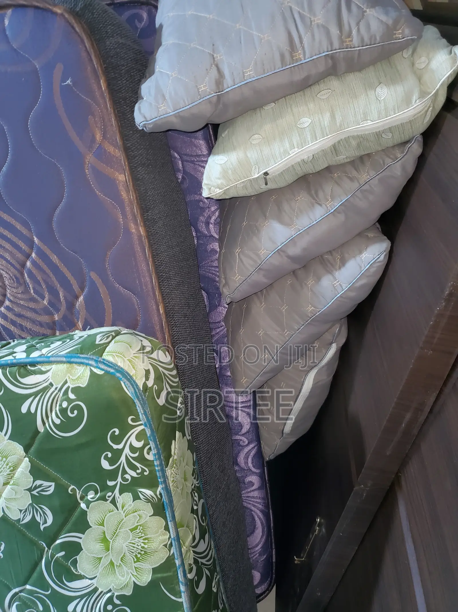 Beds Mattress,Dresser-Relocation Sale-Everything Must Go.