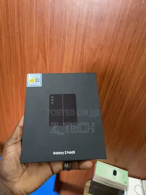 New Samsung Galaxy Z Fold 5 256 GB Black