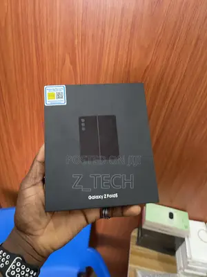 New Samsung Galaxy Z Fold 5 256 GB Black