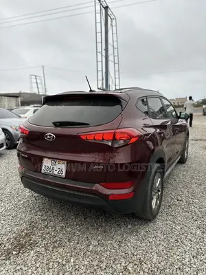 Hyundai Tucson 2017 Red