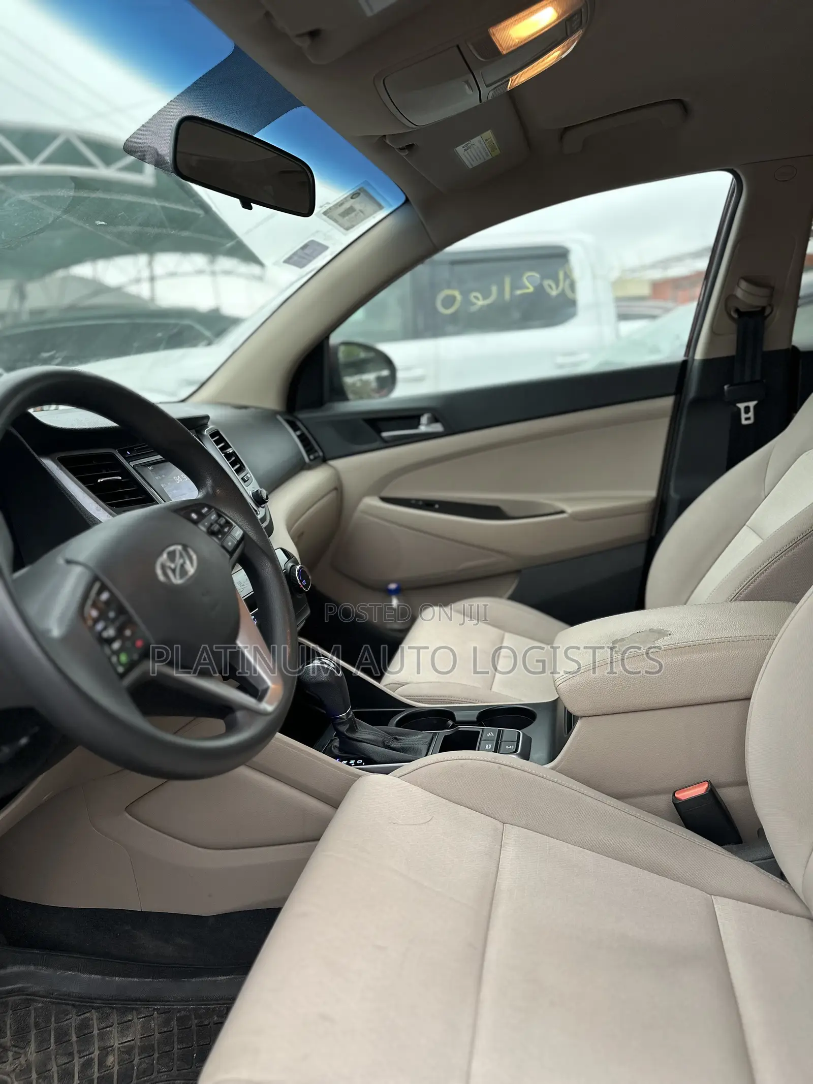 Hyundai Tucson 2017 Red