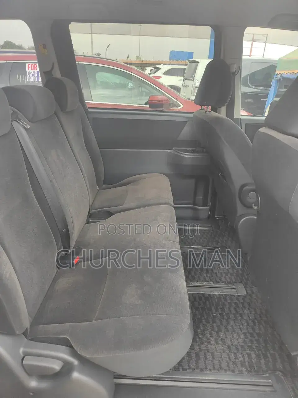 Toyota Voxy 2013 Gold