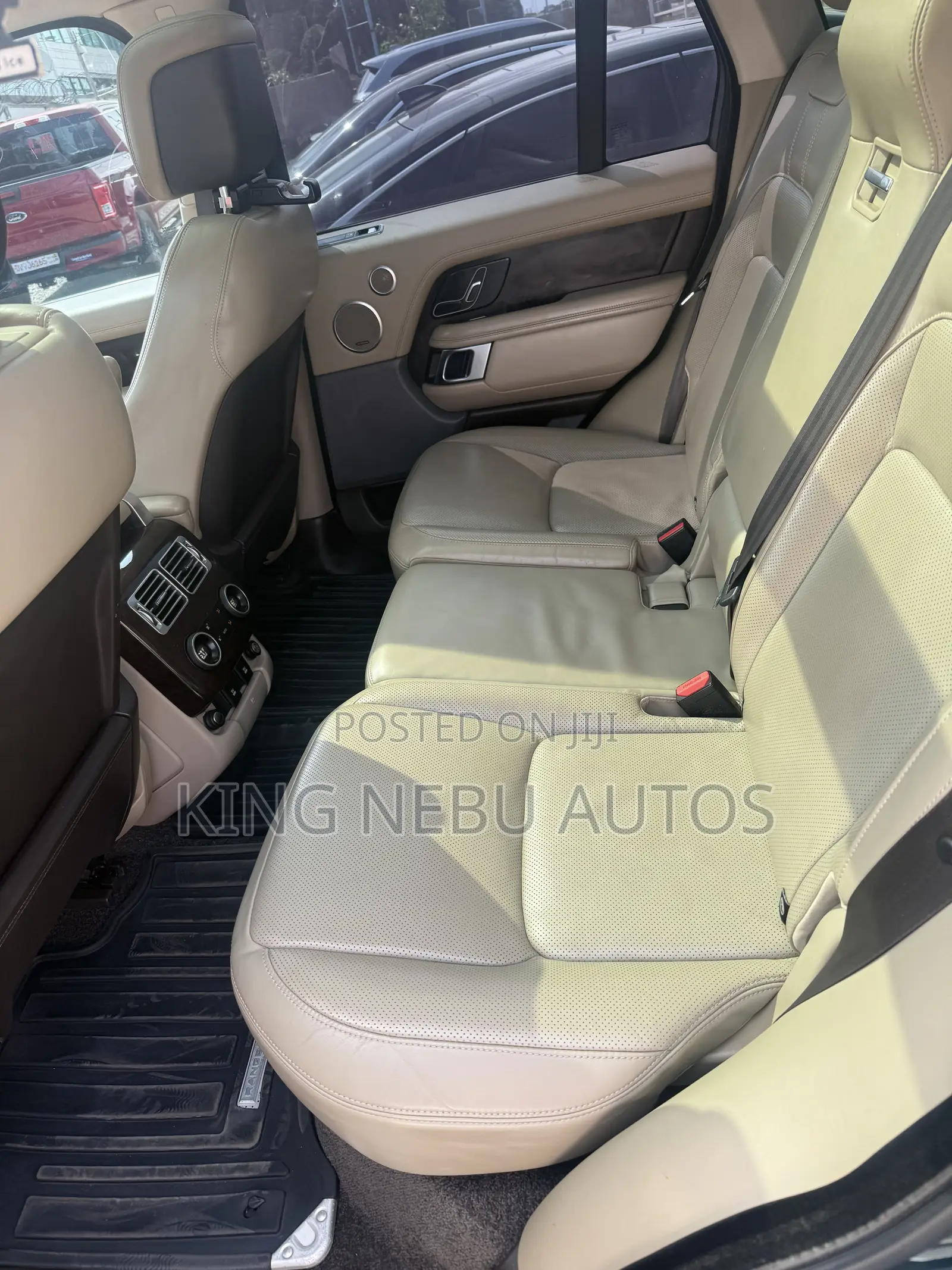 Land Rover Range Rover Vogue 2021 Green