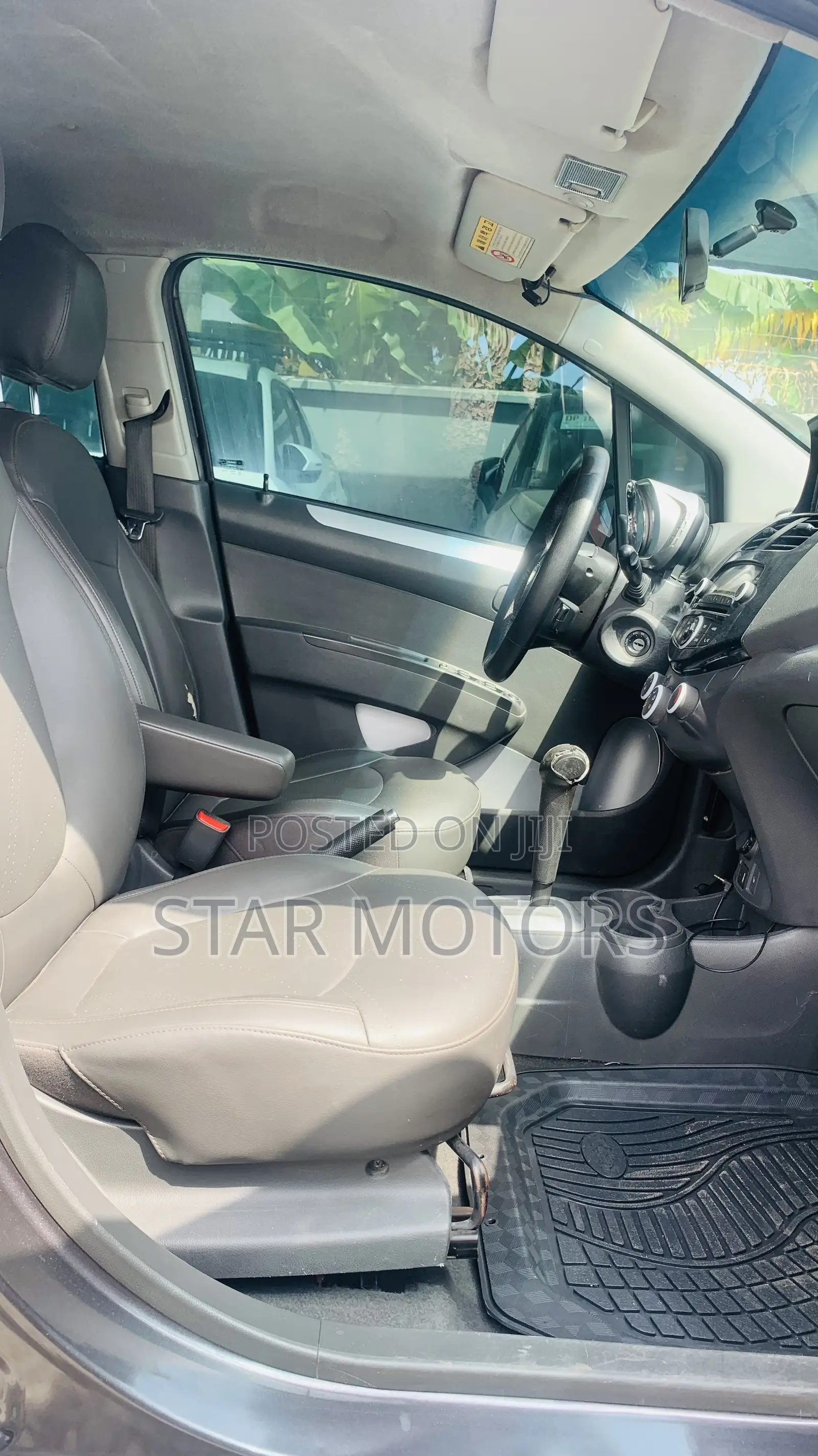 Chevrolet Spark LT 2012 Gray