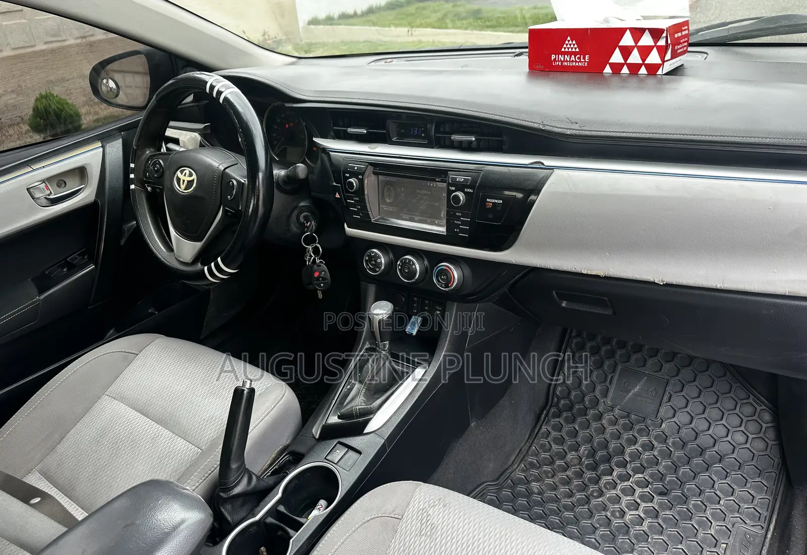 Toyota Corolla 2016 Gray