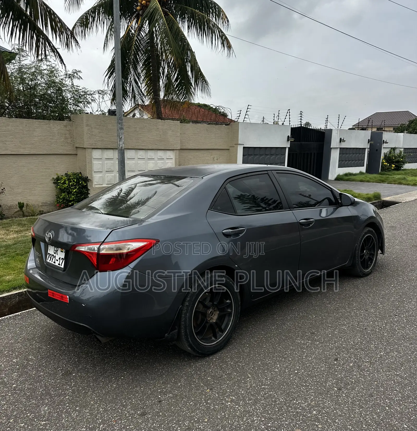 Toyota Corolla 2016 Gray