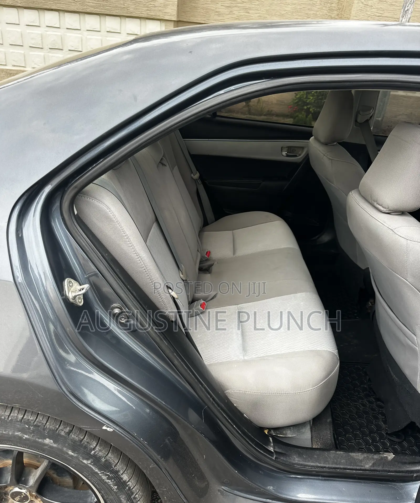 Toyota Corolla 2016 Gray