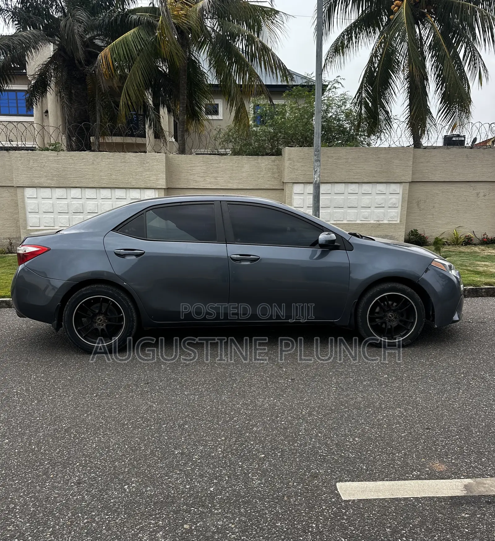 Toyota Corolla 2016 Gray