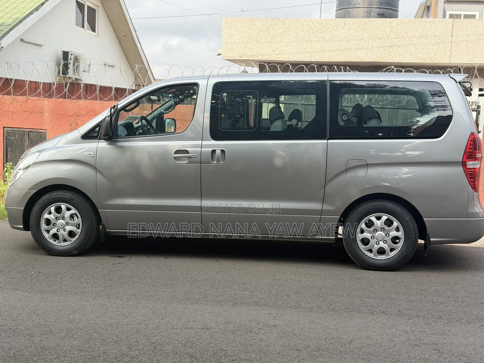 Hyundai Starex 2016 Grey