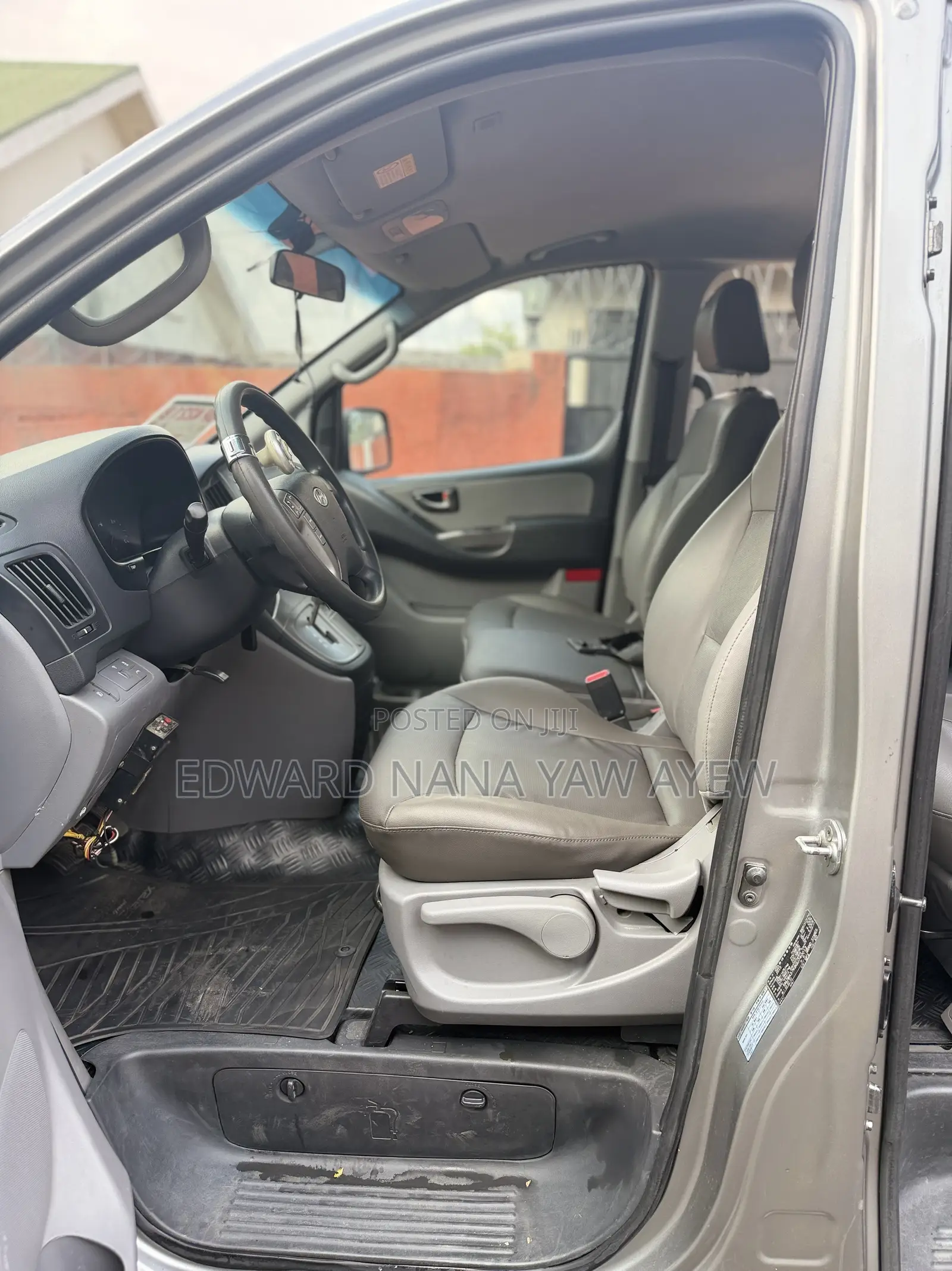 Hyundai Starex 2016 Grey