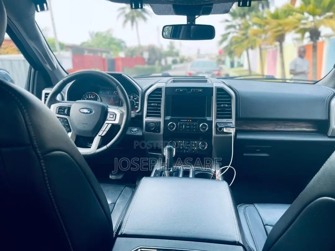 Ford F-150 2019 Blue