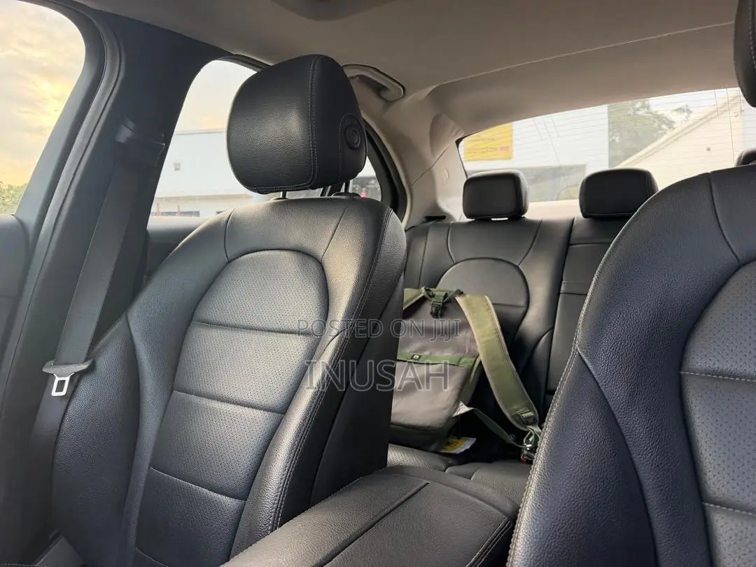 Mercedes-Benz C300 Base C300 AWD 4MATIC Sedan 2018 Black