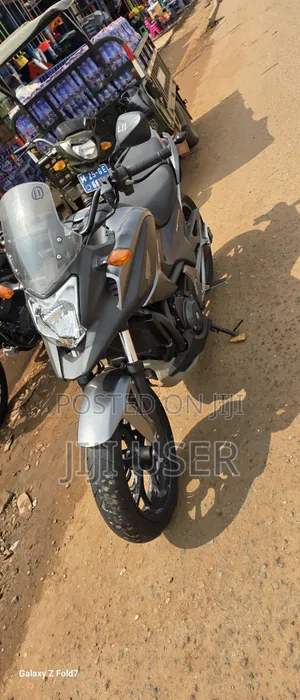 Honda 2014 Silver