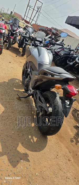 Honda 2014 Silver