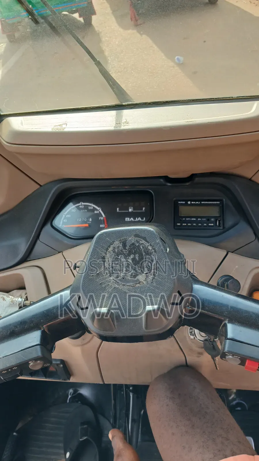 Bajaj RE 2025 Black