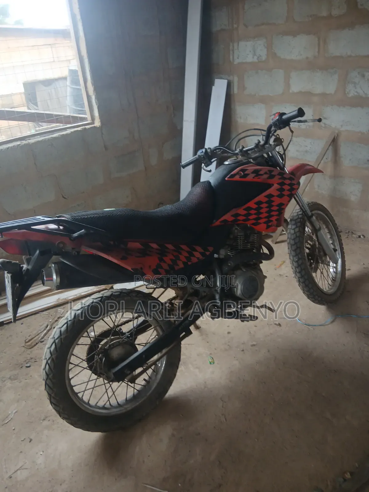 Honda XL 125 2016 Red