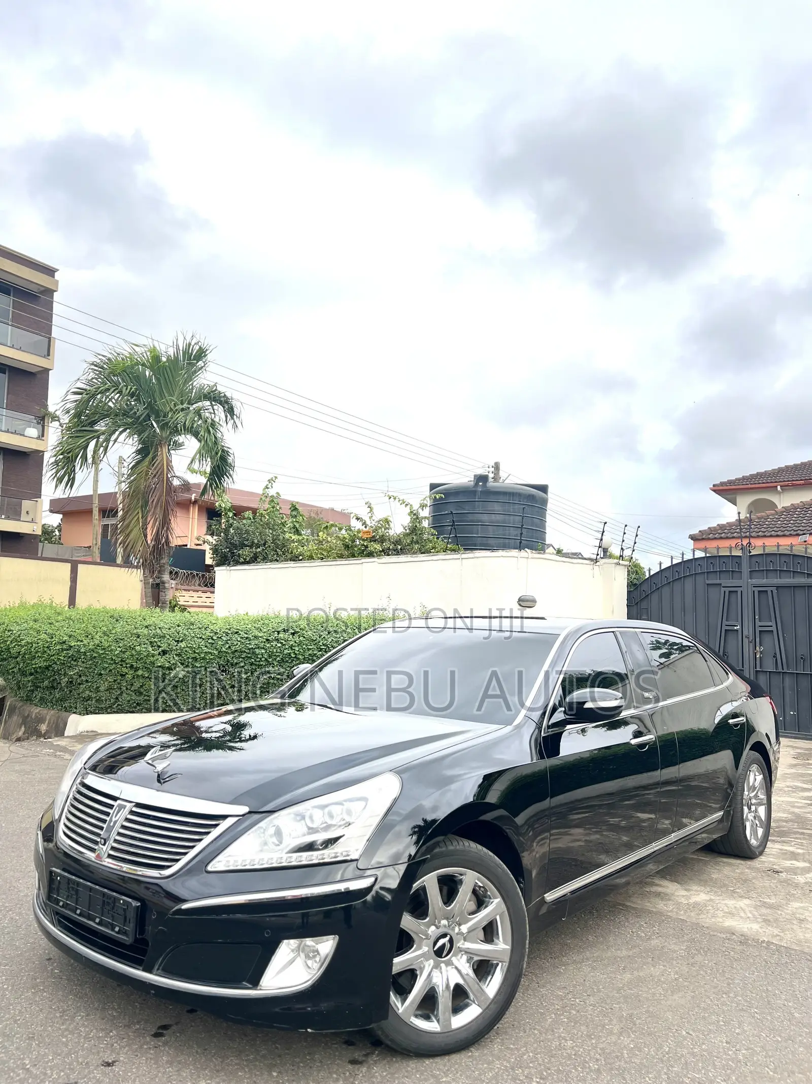 Hyundai Equus Signature 4dr Sedan (5.0L 8cyl 8A) 2015 Black