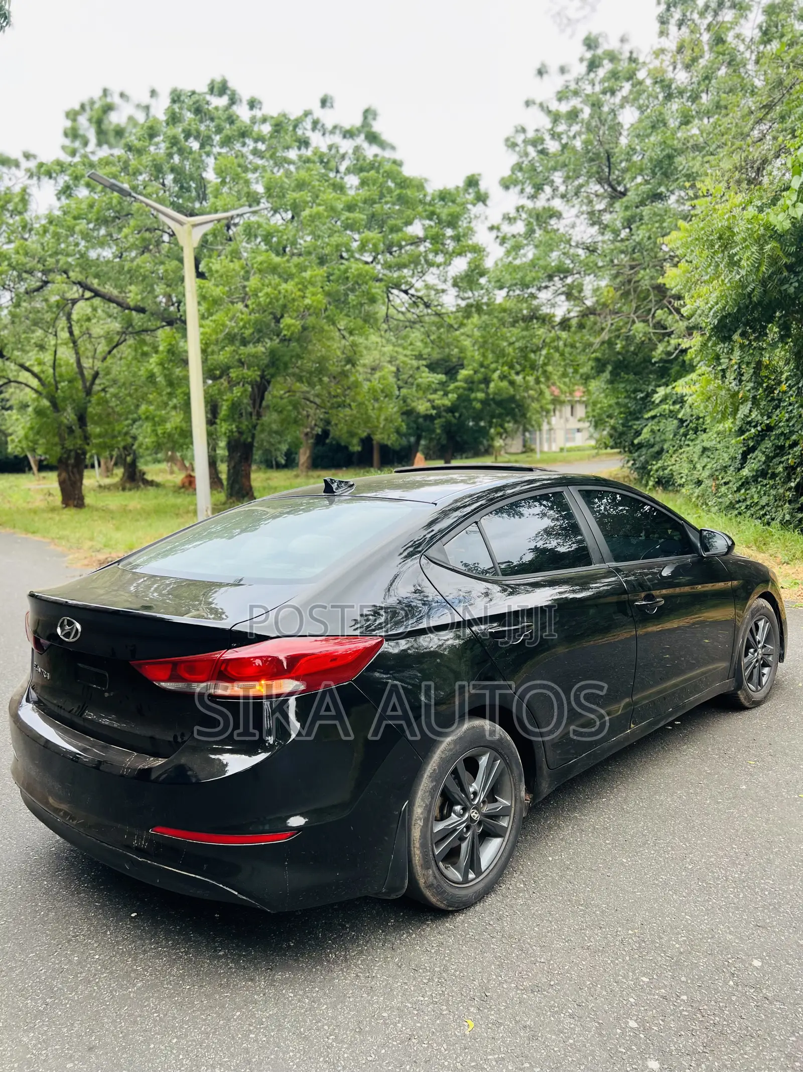 Hyundai Elantra Limited 2018 Black