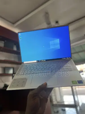Laptop Dell Inspiron 14 7000 16GB Intel Core i7 SSD 256GB