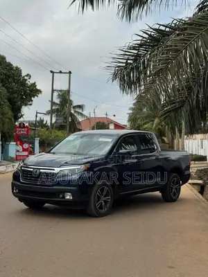 Honda Ridgeline RTL AWD Crew Cab 125.2 in. WB 2020 Blue