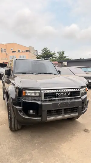 Toyota Land Cruiser Prado 2.4 Petrol 2025 Black